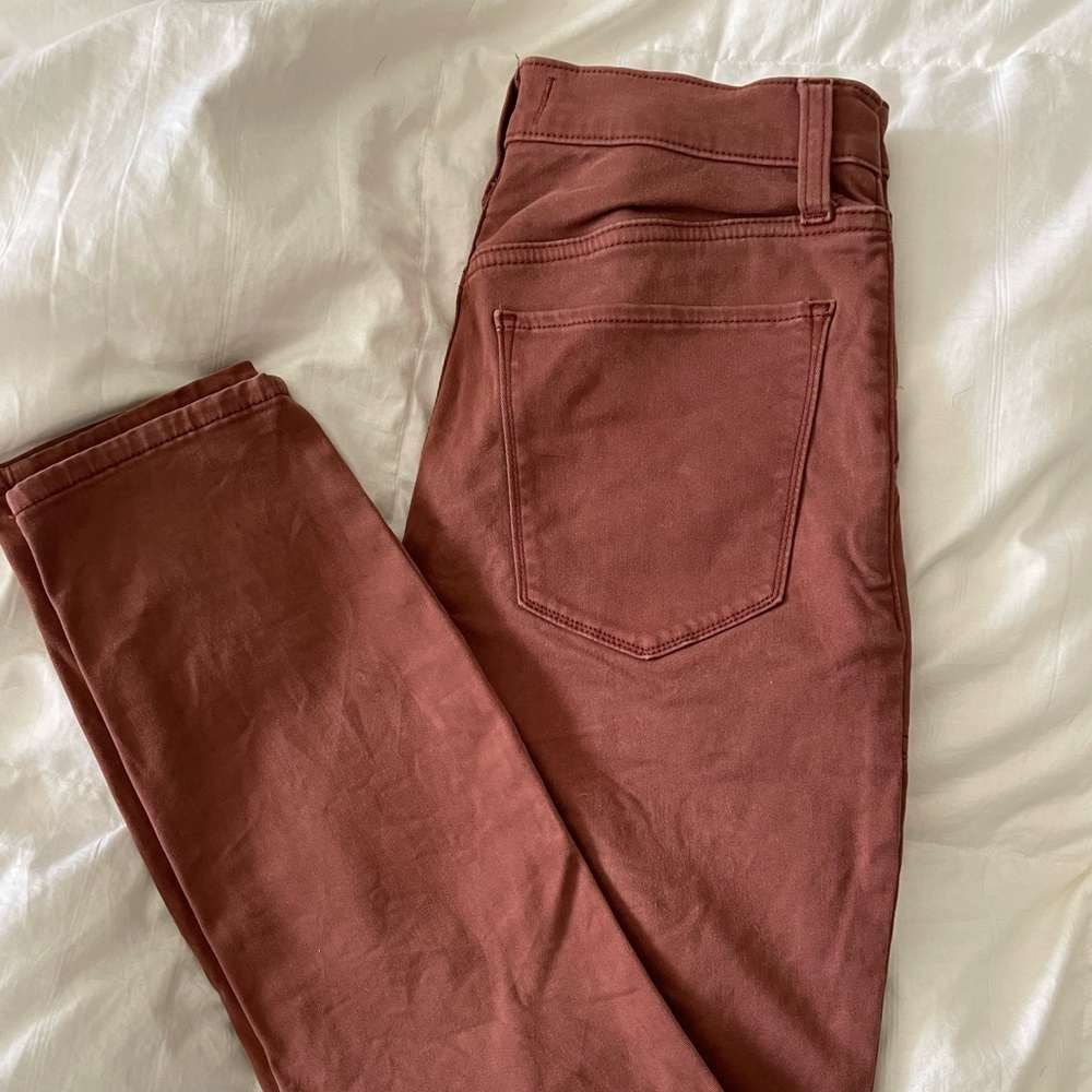 Abercrombie Ultra High Rise Super Skinny Ankle jean